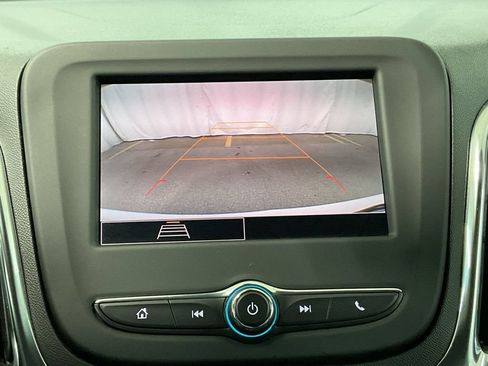 Used 2023 Chevrolet Equinox LT AWD/4WD image 16