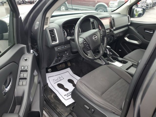 Used 2024 Nissan Frontier SV w/ SV Convenience Package AWD/4WD image 12