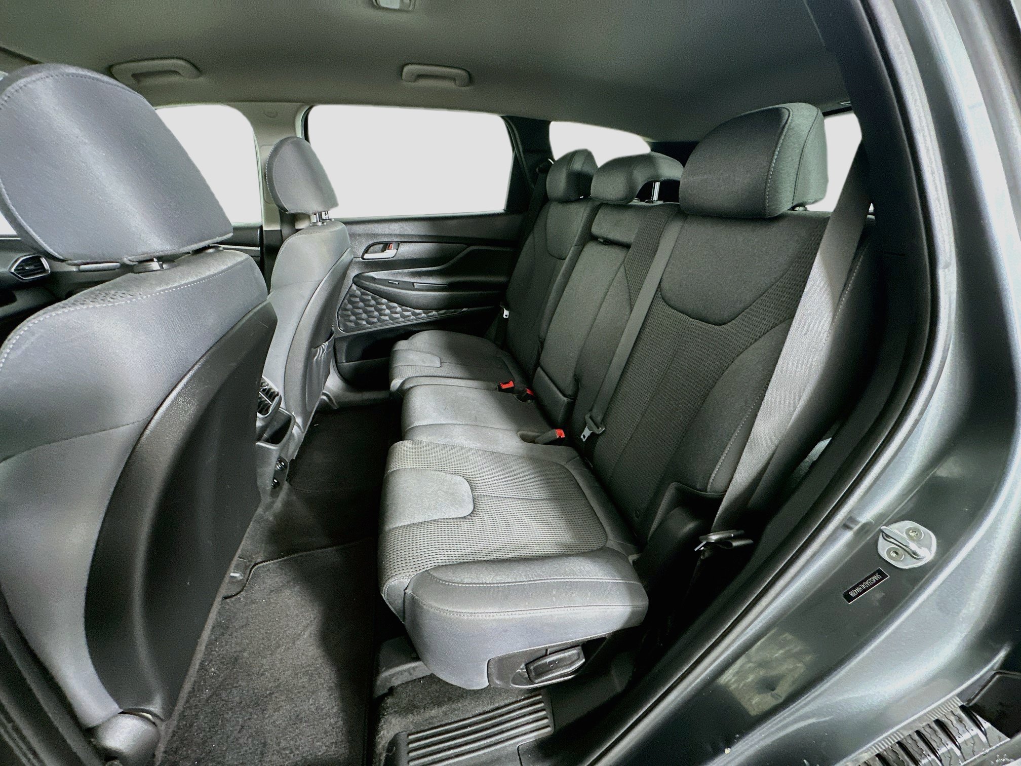 Used 2020 Hyundai Santa Fe SE w/ Cargo Package FWD image 27