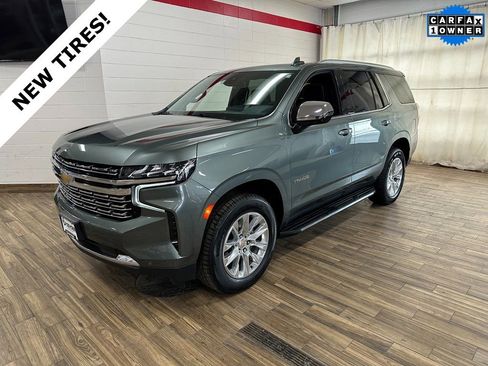 Used 2024 Chevrolet Tahoe Premier AWD/4WD image 1