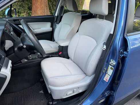 Used 2015 Subaru Forester 2.5i Premium w/ Popular Package #2 AWD/4WD image 29
