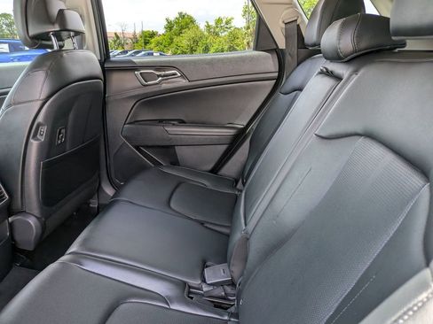 Certified 2026 Kia Sportage EX FWD image 19