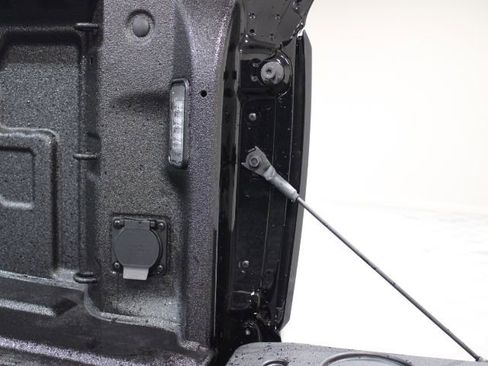 New 2026 GMC Sierra 2500 AT4 w/ Technology Package image 15