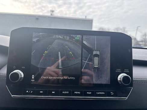 Used 2022 Mitsubishi Outlander SEL image 13