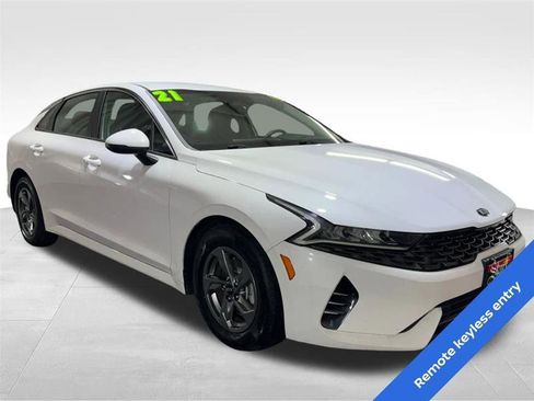 Used 2021 Kia K5 LXS image 3