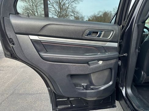 Used 2019 Ford Explorer Sport w/ Equipment Group 401A image 22
