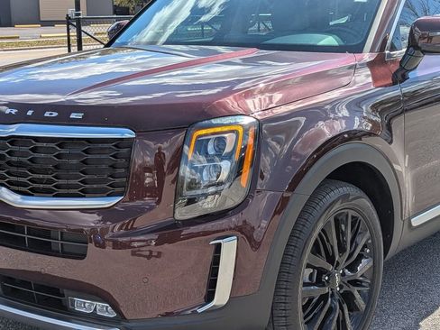 Certified 2022 Kia Telluride SX w/ Towing Package image 6
