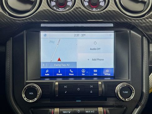 Used 2022 Ford Mustang Shelby GT500 w/ Carbon Fiber Track Pack image 17