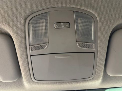 Used 2019 Hyundai Elantra SEL image 36