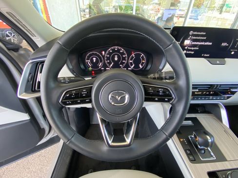 Used 2026 MAZDA CX-90 Plug-In Hybrid w/ Premium Plus AWD/4WD image 24