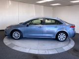 Used 2022 Toyota Corolla LE image 2