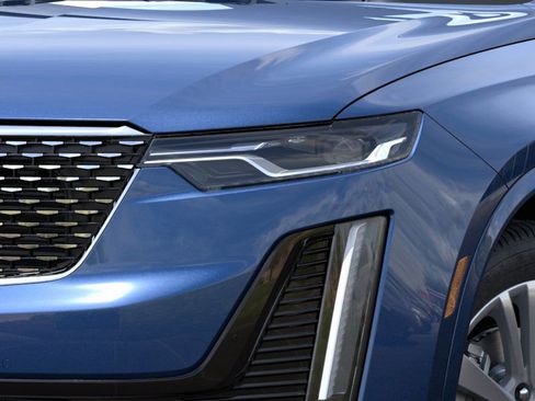 New 2025 Cadillac XT6 Premium Luxury image 10