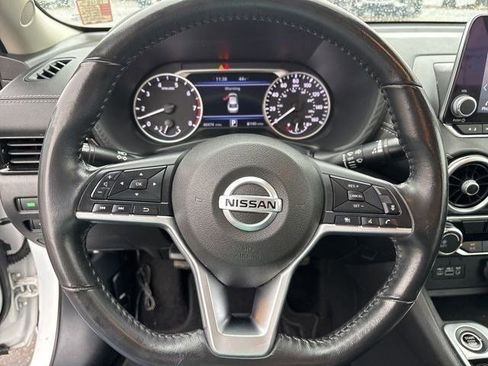 Used 2022 Nissan Sentra SV image 16