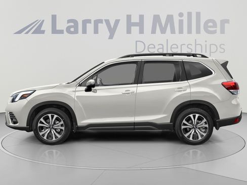 Used 2022 Subaru Forester Limited AWD/4WD image 3