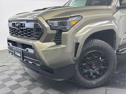Certified 2026 Toyota Tacoma TRD Sport RWD image 4