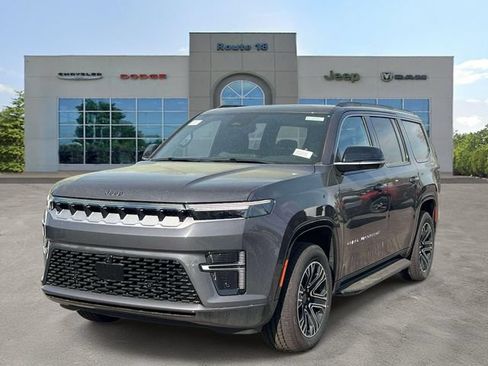 New 2026 Jeep Grand Wagoneer 4WD w/ Premium Group I image 2