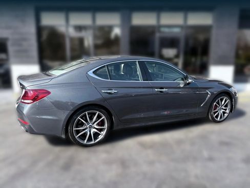 Used 2019 Genesis G70 3.3T Advanced w/ Prestige Package RWD image 5