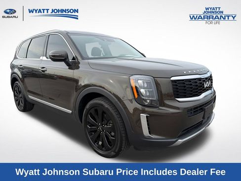 Used 2022 Kia Telluride EX w/ EX Premium Package FWD image 13