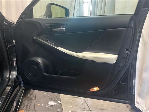 Used 2023 Lexus IS 350 F Sport image 12