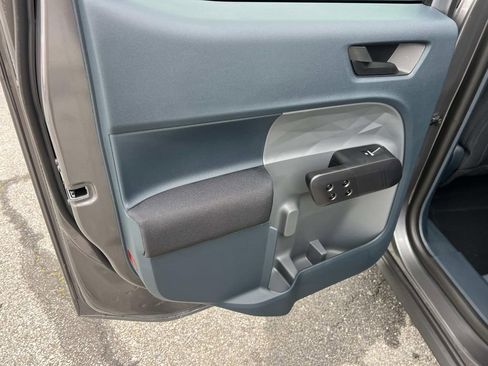 New 2025 Ford Maverick XL image 15