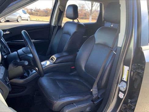 Used 2019 Dodge Journey GT image 21
