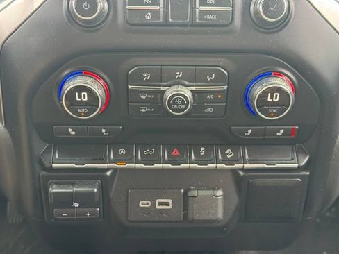 Used 2019 Chevrolet Silverado 1500 RST w/ All-Star Edition AWD/4WD image 24