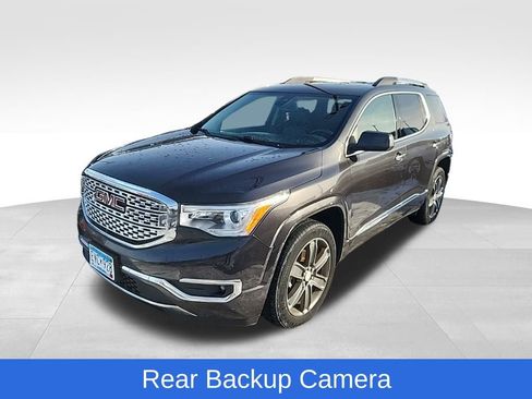 Used 2017 GMC Acadia Denali w/ Technology Package image 6