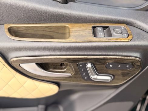 Used 2020 Mercedes-Benz Sprinter 3500 image 31