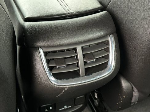 Used 2024 Chevrolet Malibu LT image 14