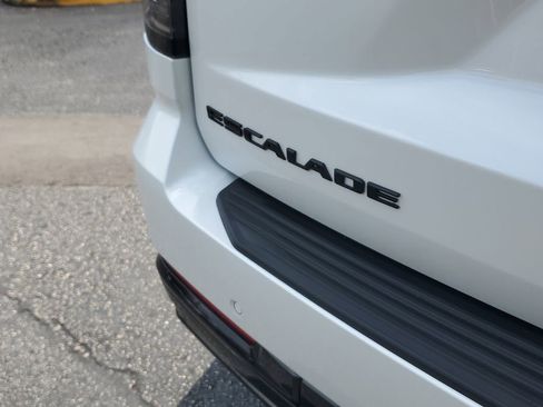 Certified 2025 Cadillac Escalade Sport Platinum AWD/4WD image 31