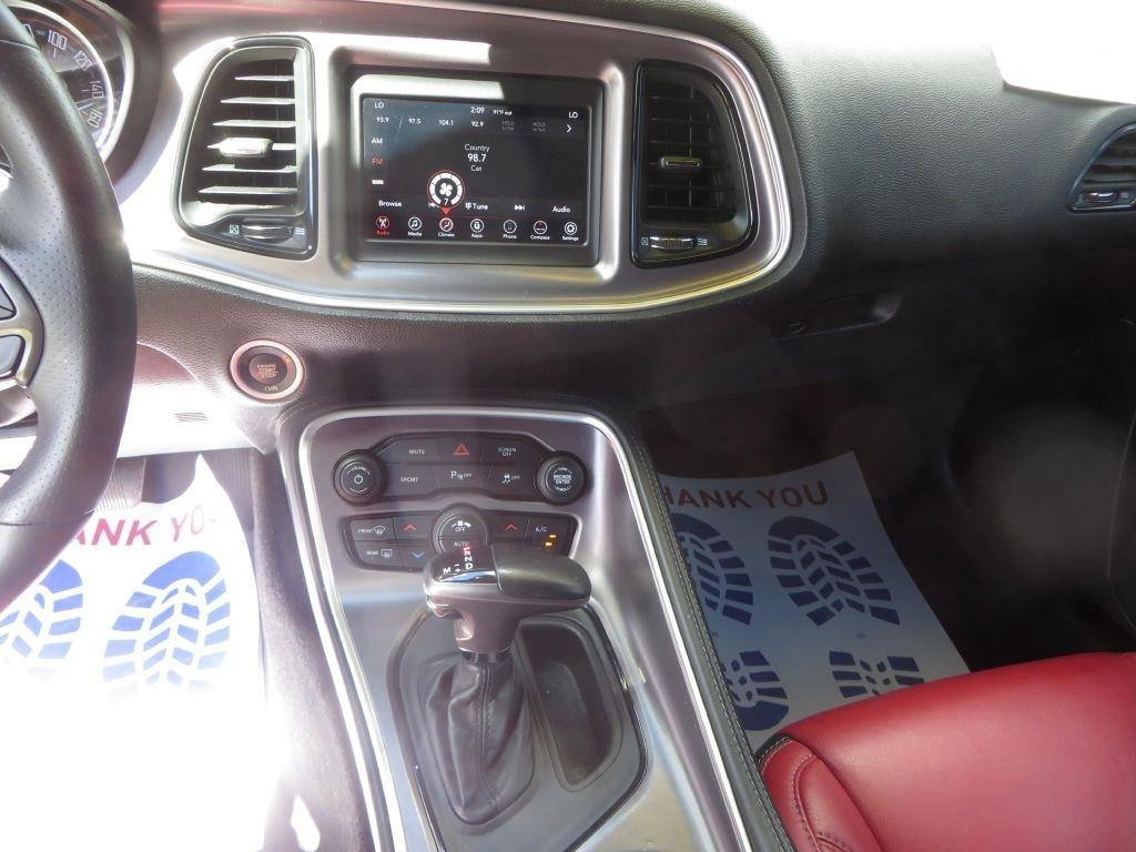 Used 2019 Dodge Challenger GT RWD image 18