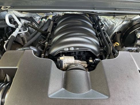 Used 2016 Chevrolet Suburban LT AWD/4WD image 45