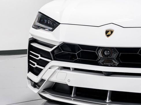 Used 2021 Lamborghini Urus image 48