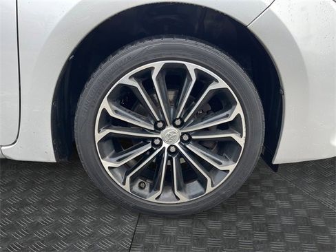 Used 2014 Toyota Corolla S image 14