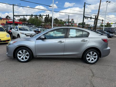 Used 2013 MAZDA MAZDA3 i Sport FWD image 5