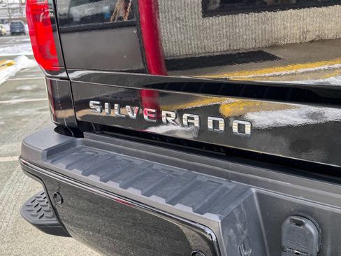 Used 2016 Chevrolet Silverado 2500 LT w/ Midnight Edition image 19