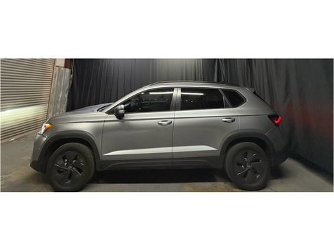 Used 2025 Volkswagen Taos S FWD image 8