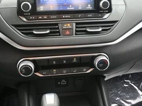 Used 2021 Nissan Altima 2.5 S FWD image 20