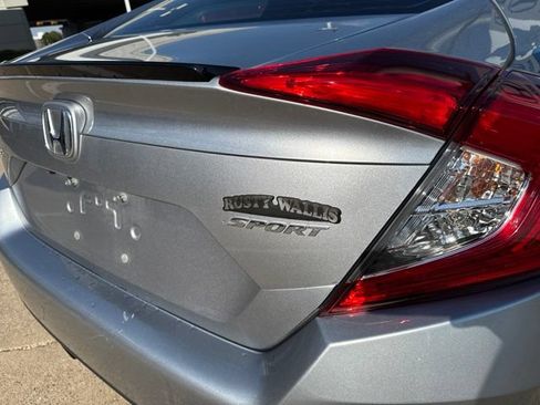 Used 2019 Honda Civic Sport image 7