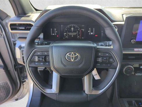 New 2026 Toyota 4Runner SR5 image 16