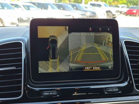 Used 2017 Mercedes-Benz GLS 450 4MATIC image 23