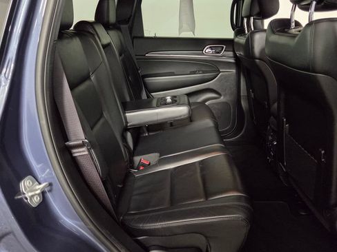 Used 2019 Jeep Grand Cherokee Limited w/ Trailer Tow Group IV AWD/4WD image 35