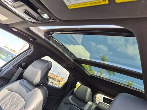 Certified 2024 Kia Sportage X-Pro AWD/4WD image 19
