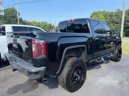 Used 2018 GMC Sierra 1500 SLT AWD/4WD image 4