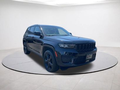 Certified 2024 Jeep Grand Cherokee Altitude