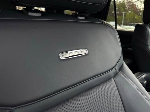 New 2025 Ford Expedition Platinum w/ Stealth Performance Package image 33