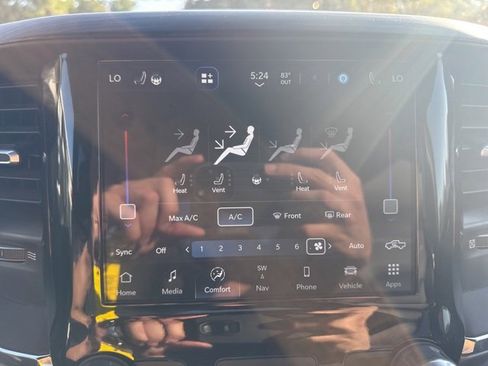 Certified 2024 RAM 1500 Laramie image 22