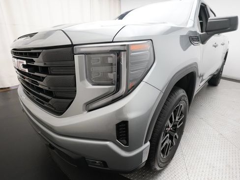 Used 2026 GMC Sierra 1500 Elevation AWD/4WD image 22