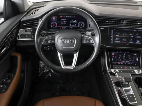 Used 2023 Audi Q8 Premium w/ Convenience Package AWD/4WD image 40