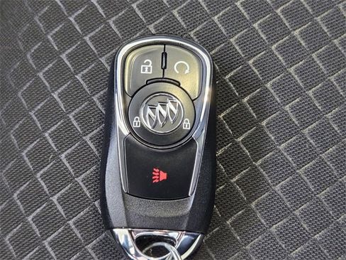 Used 2022 Buick Encore Preferred w/ Safety Package image 23